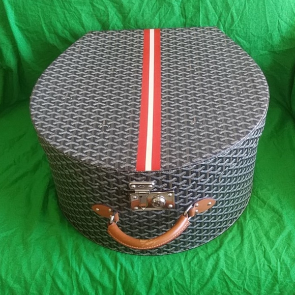 goyard hat box
